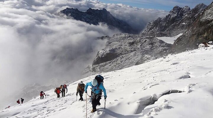 8 Days Mount Rwenzori Hiking